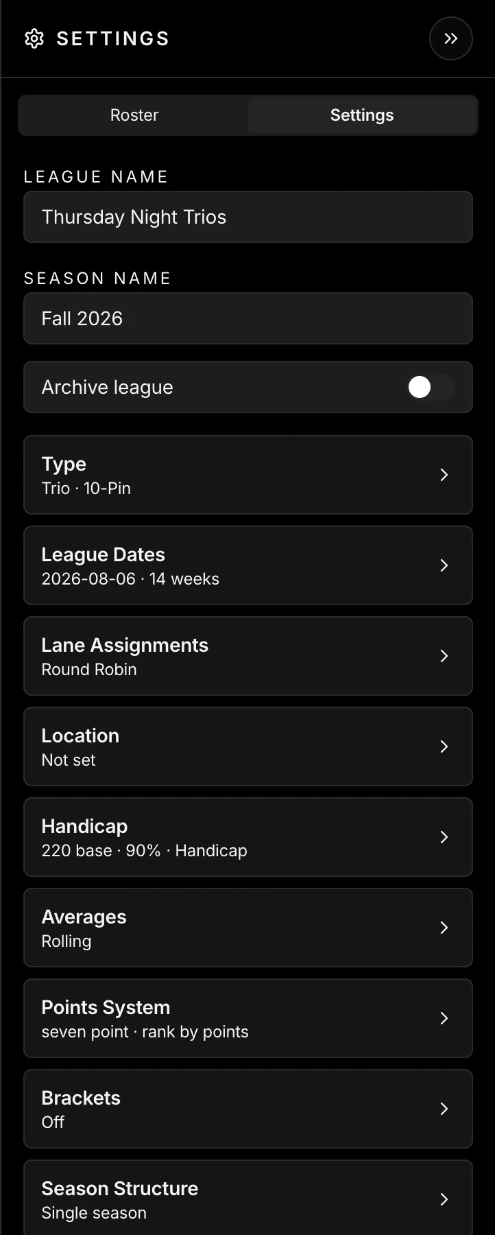 League settings panel in StrikeMaster: league name, season, type, league dates, lane assignments, location, handicap, averages, points system, brackets and season structure